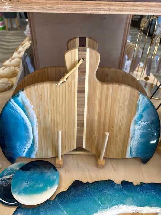 Whale tail board